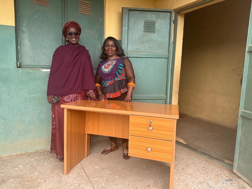 Teachers At LEA Pry School Gets New Tables